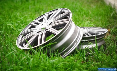 Литые колесные диски и автомобильную резину от ведущих мировых производителей можно приобрести в интернет-магазине «REPLICA.SU»