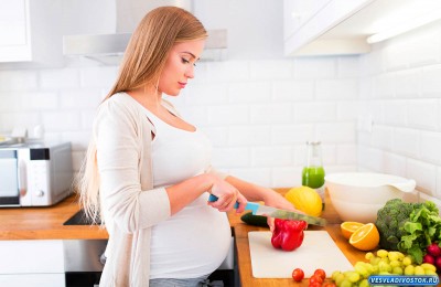 Правила питания беременных женщин