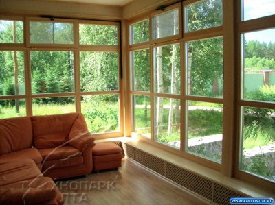 Надежные и экологичные деревянные окна от компании Окнобург