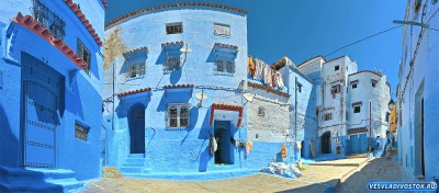 Синий сказочный городок Шефшауэн в Марокко