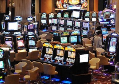 Победа в казино онлайн или денежные траты?