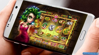 Как удобнее играть в онлайн казино, через браузер ПК или смартфон?