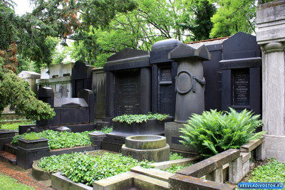Чем интересно Еврейское кладбище в Санкт-Петербурге