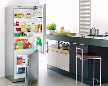 Самыми популярными сейчас являются двухкамерные холодильники