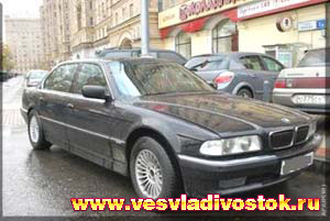 BMW 750i