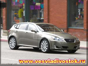 Lexus IS