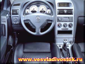 Opel Astra Coupe 1. 8i-16V