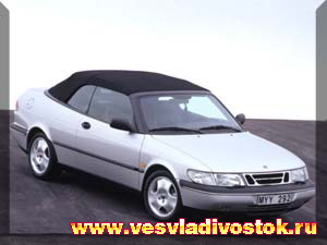 Saab 900