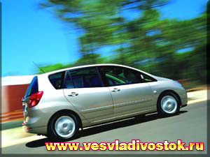 Toyota Corolla Verso 1. 8 16v VVT-i
