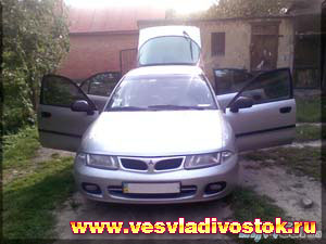 Mitsubishi Carisma 1. 6