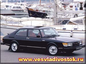 Saab 900i 16