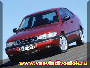 Saab 900