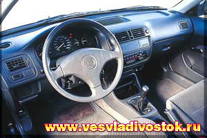 Honda Civic 1. 5i VTEC-E