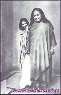 Бенгальская «Мать, проникнутая блаженством» (Ананда Мои Ма)