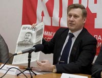 Депутаты Госдумы призвали в Хакасии разогнать Госдуму России